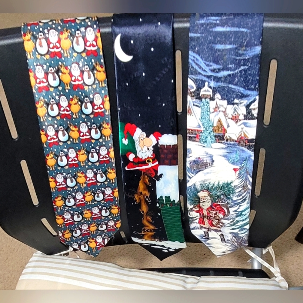 Christmas Santa Yule,Wembley,Korea ties bundle-3 pcs.